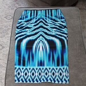 C) Bisou Bisou Black and White with Teal Detail